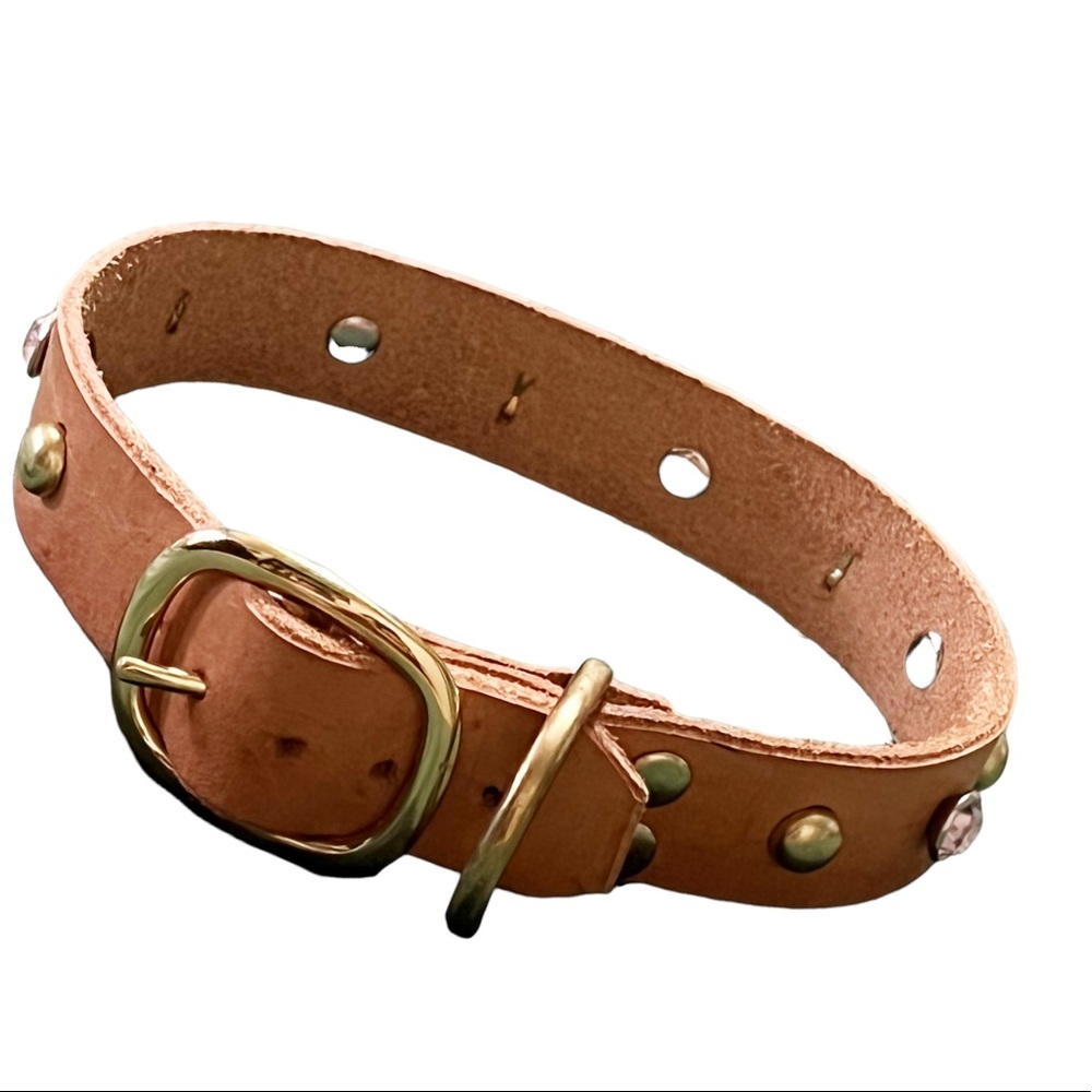 Hand Crafted Medium Leather Dog Collar